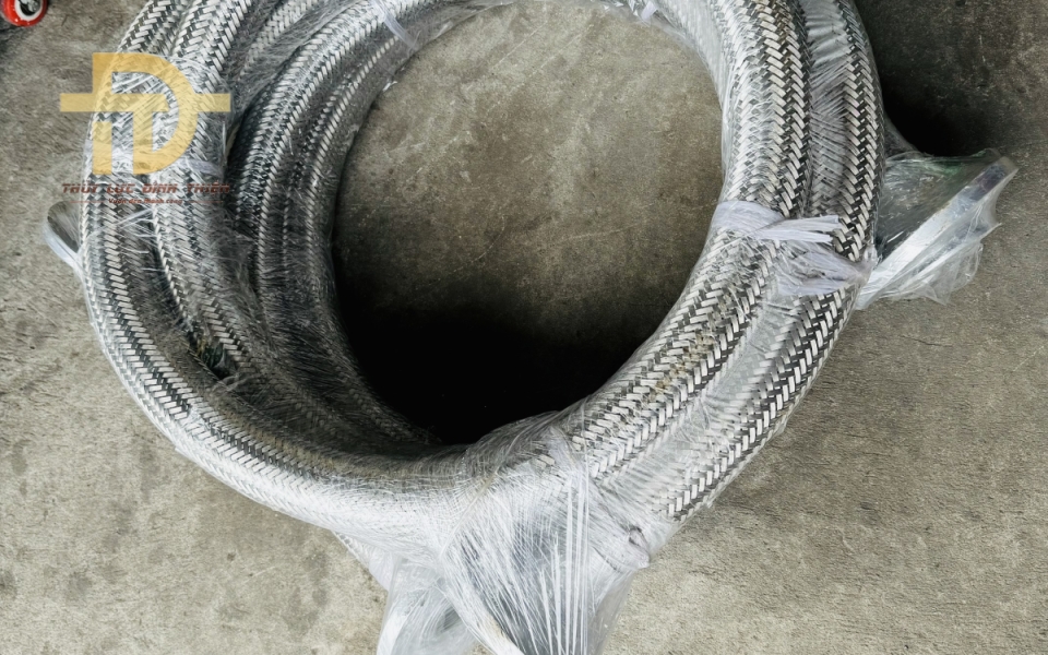 Ống inox chịu hóa chất chịu nhiệt 
