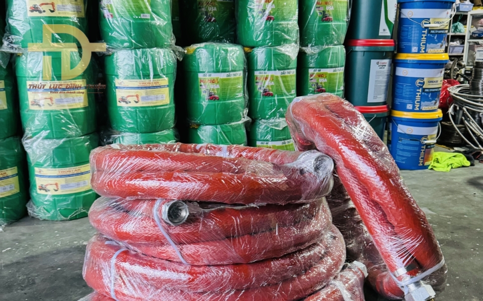 Ống inox bọc cách nhiệt chóng nóng 